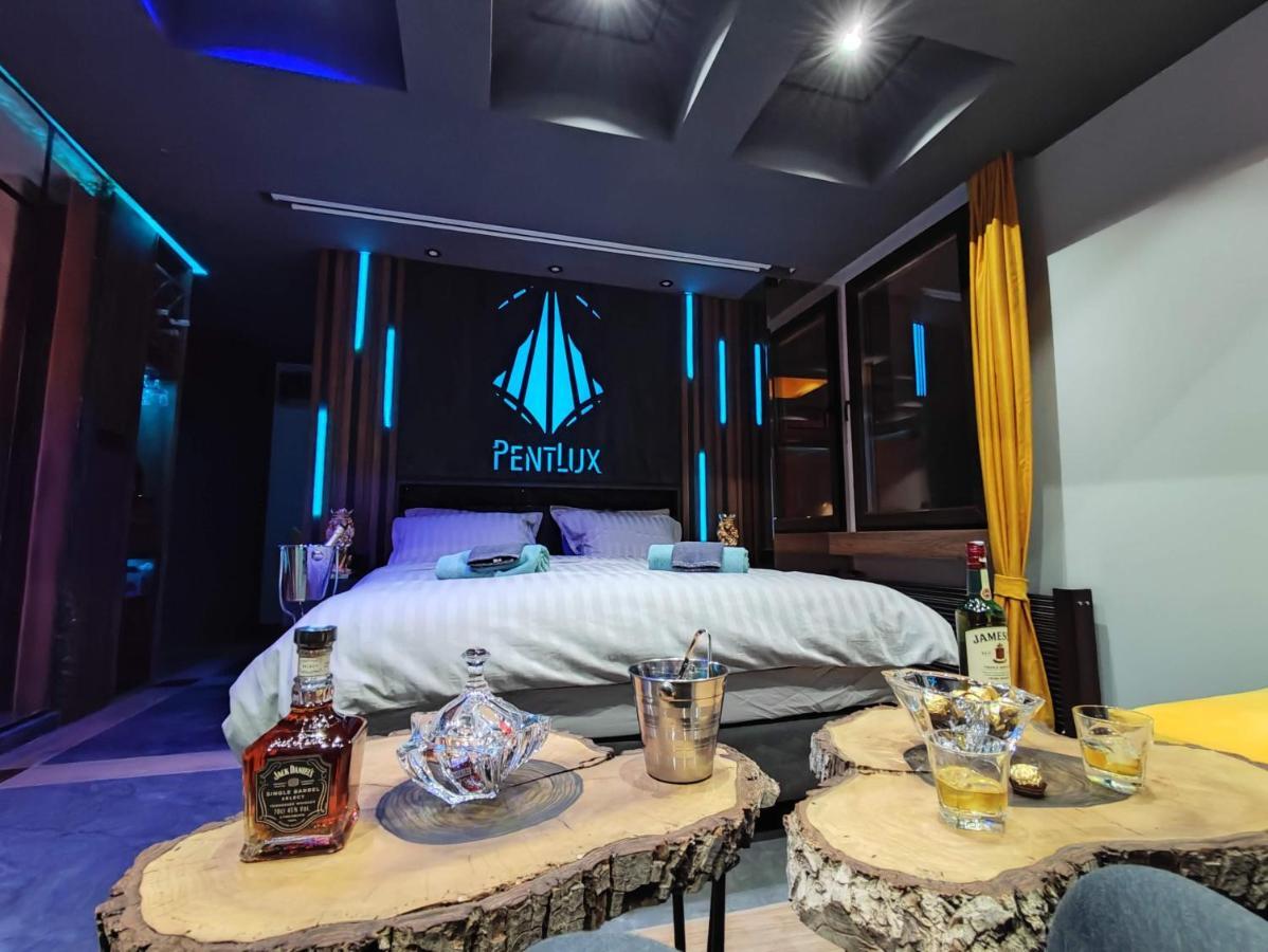 Pentlux - Spa Penthouse In The Heart Of 스코페 외부 사진